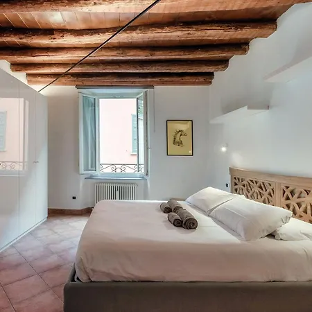 Appartement Azure Hug - The House Of Travelers Como