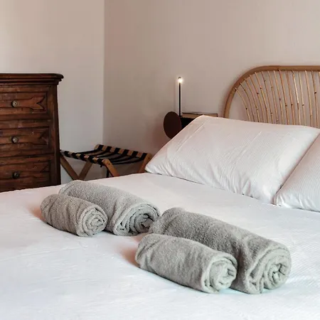 Azure Hug - The House Of Travelers * Como