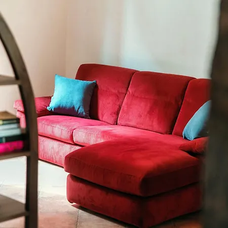 Azure Hug - The House Of Travelers *